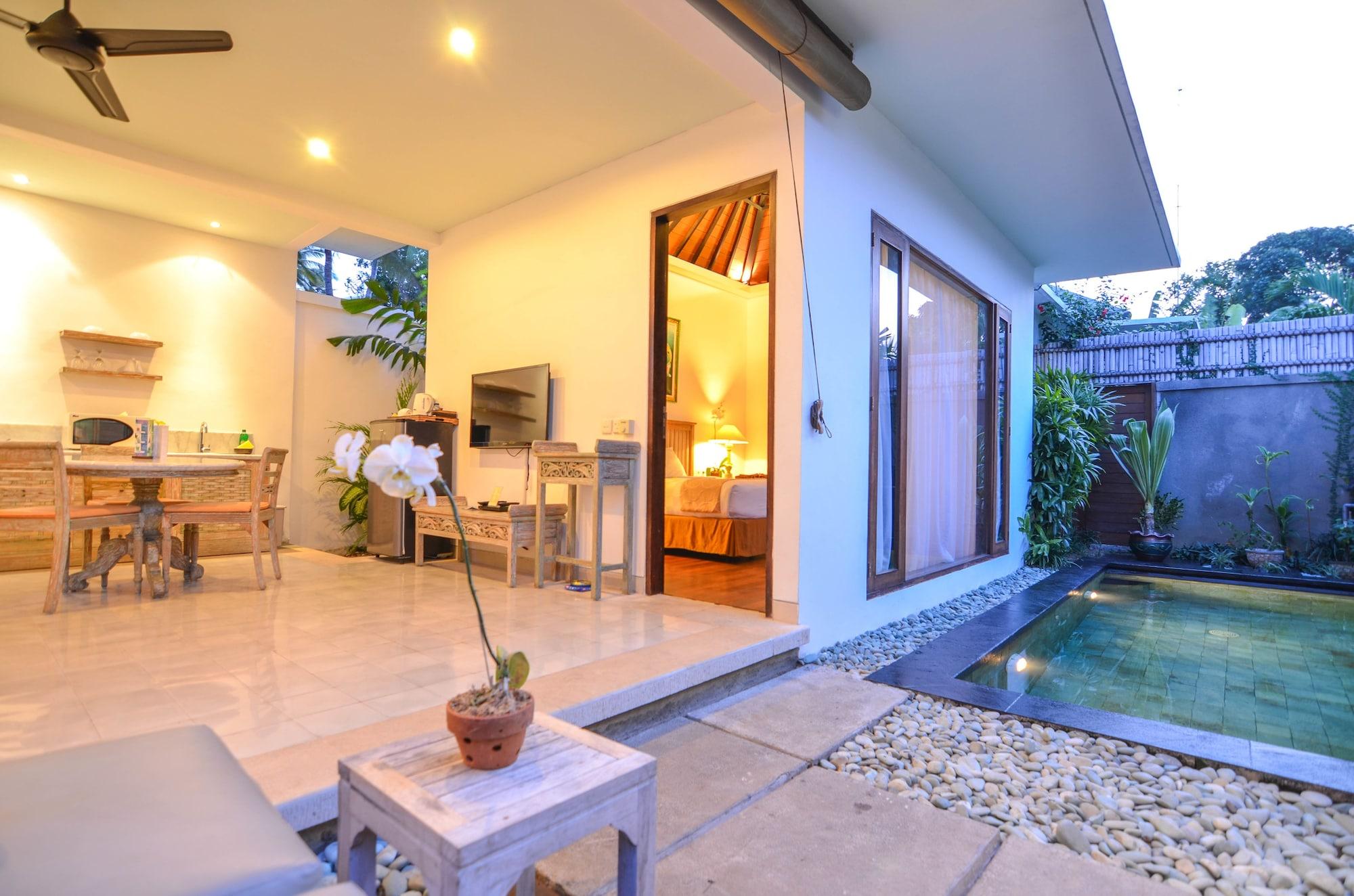 New Pondok Sara Villas Seminyak Esterno foto