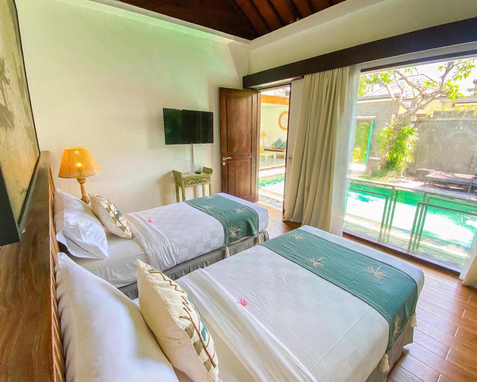 New Pondok Sara Villas Seminyak Esterno foto