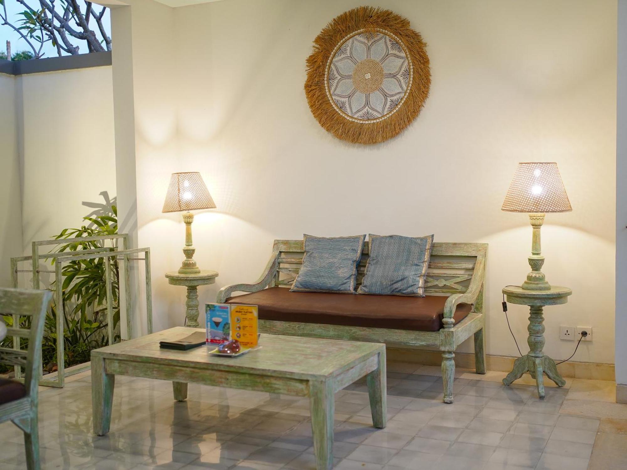 New Pondok Sara Villas Seminyak Esterno foto