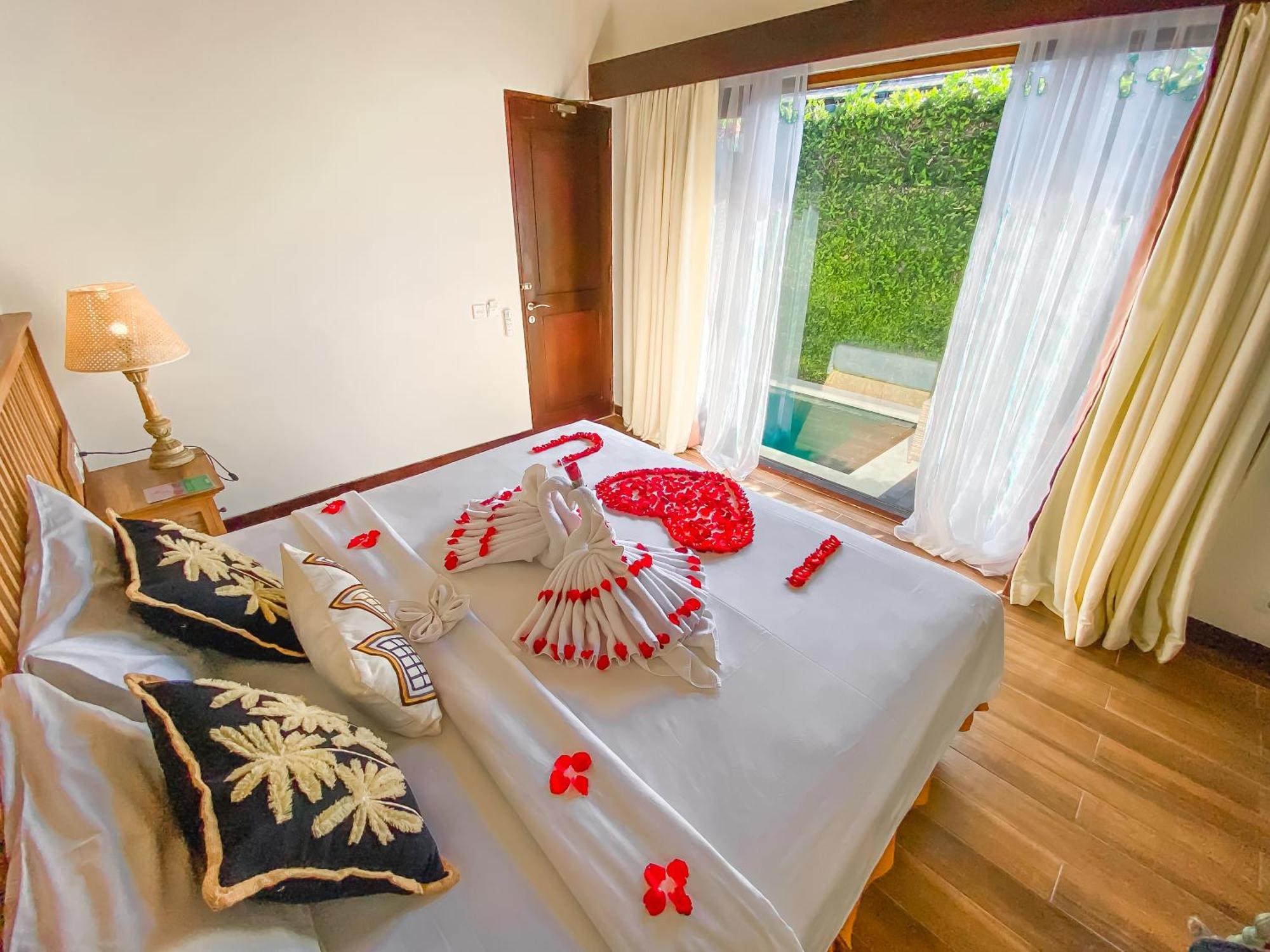 New Pondok Sara Villas Seminyak Esterno foto