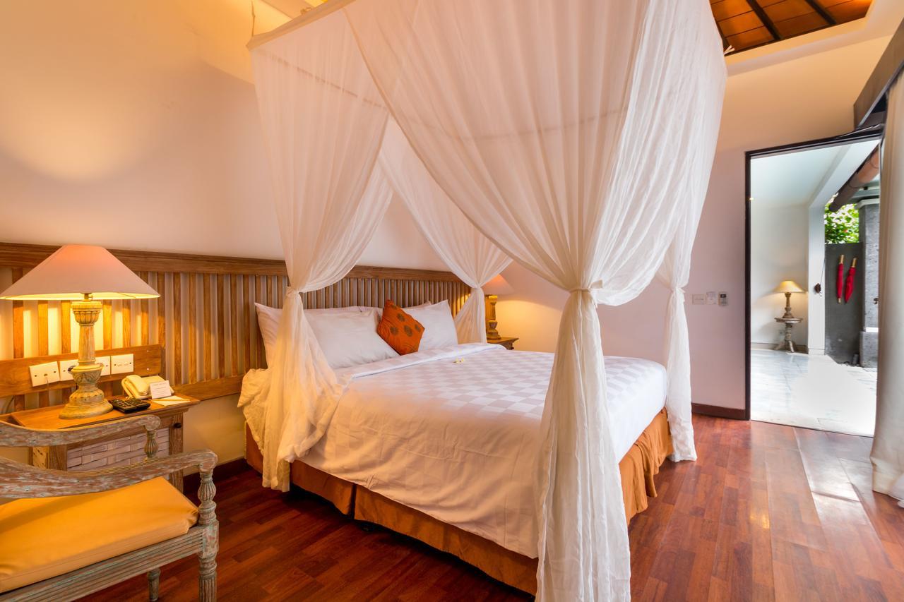 New Pondok Sara Villas Seminyak Esterno foto